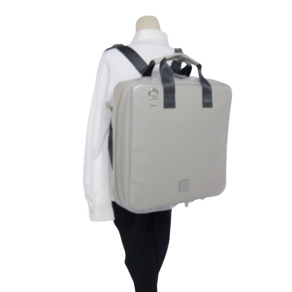 Photo9: Crampon square clarinet compact case  "Flawless 2 /wf" Matte Light Gray