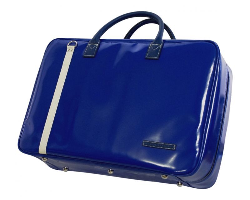 wide briefcase